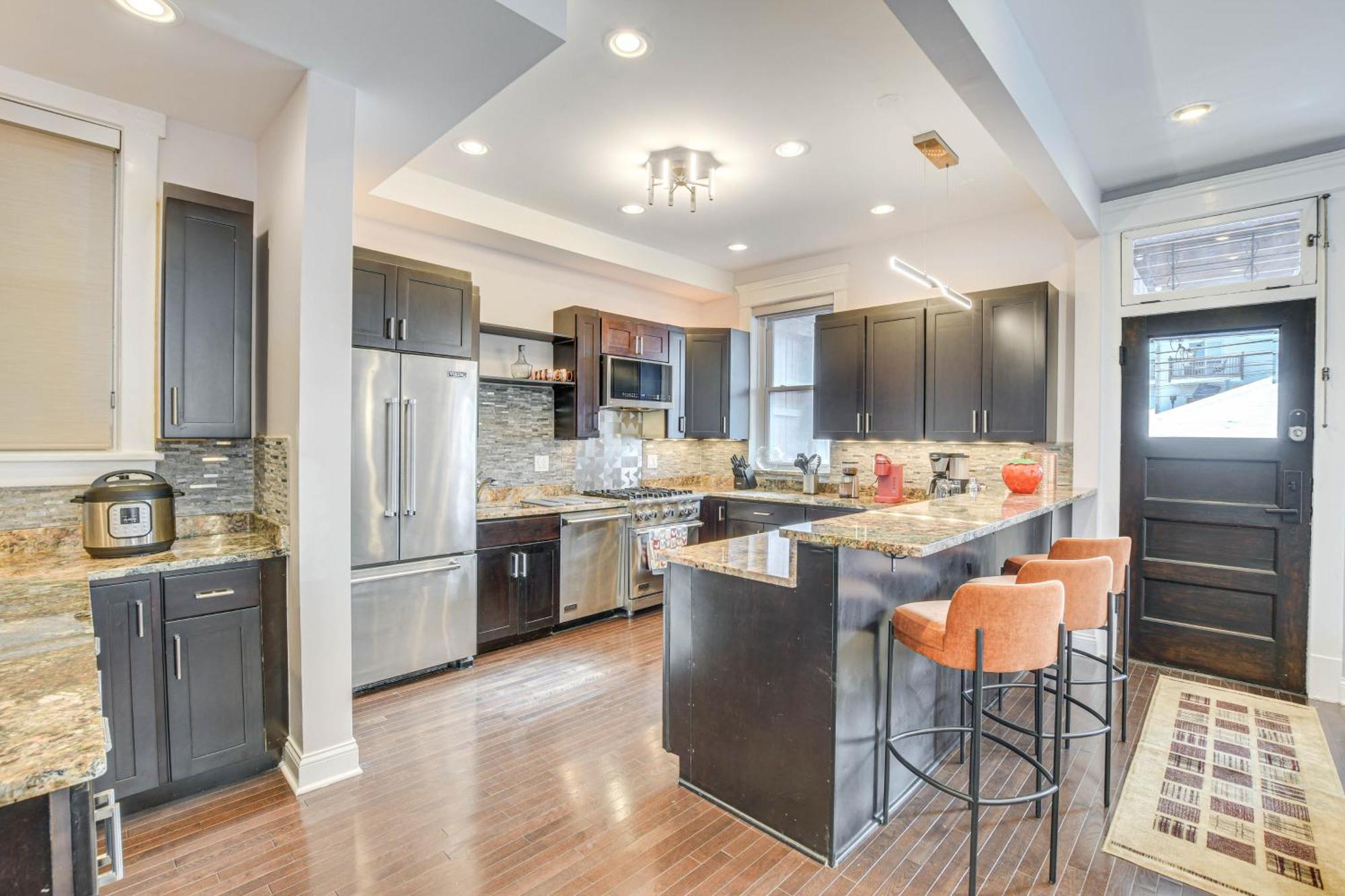 Spacious Condo With Deck About 3 Mi To Downtown Chicago! מראה חיצוני תמונה